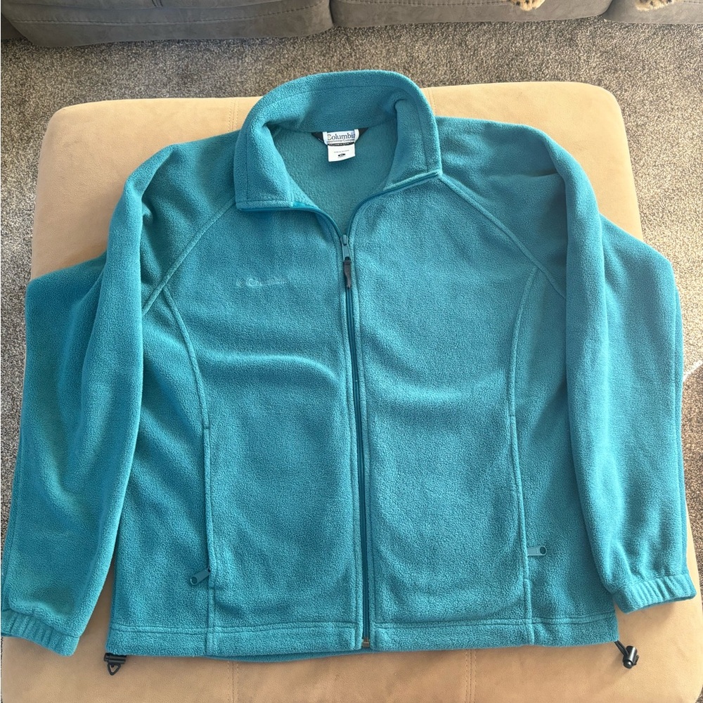 Women’s Columbia Zip up Jacket